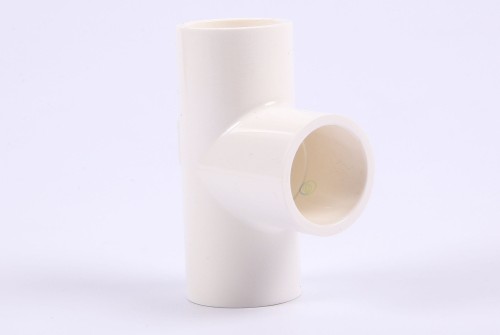 Trójnik równoprzelotowy NIBCO KW/KW/KW PVC 1/2"